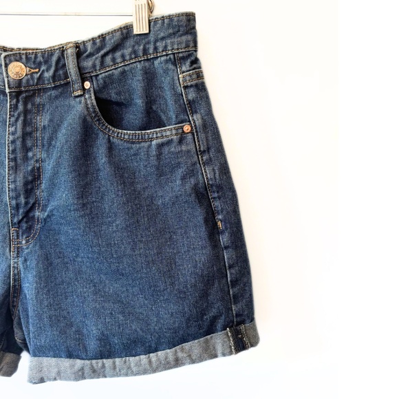 Refuge Mom Dark Wash Denim Shorts Size 29 - Picture 2 of 7